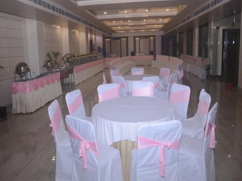 Hotel Madhuvan Palace Varanasi
