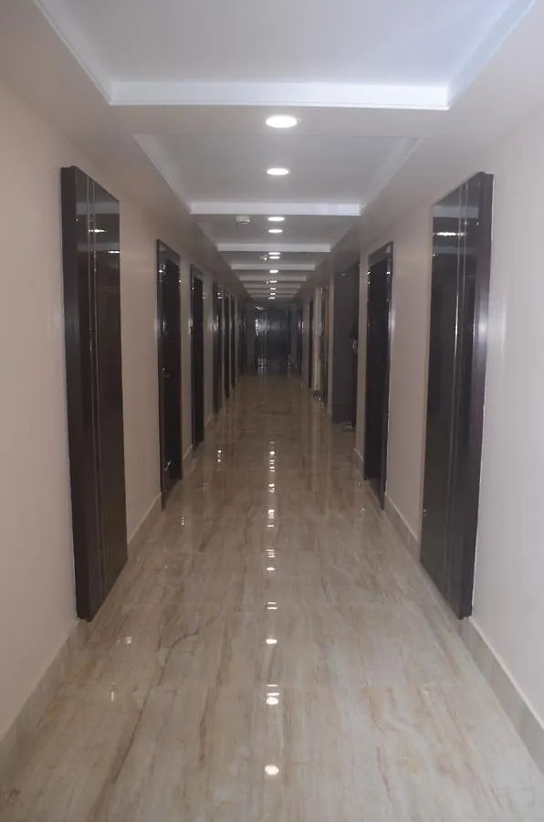 ***  Hotel Madhuvan Palace Varanasi India