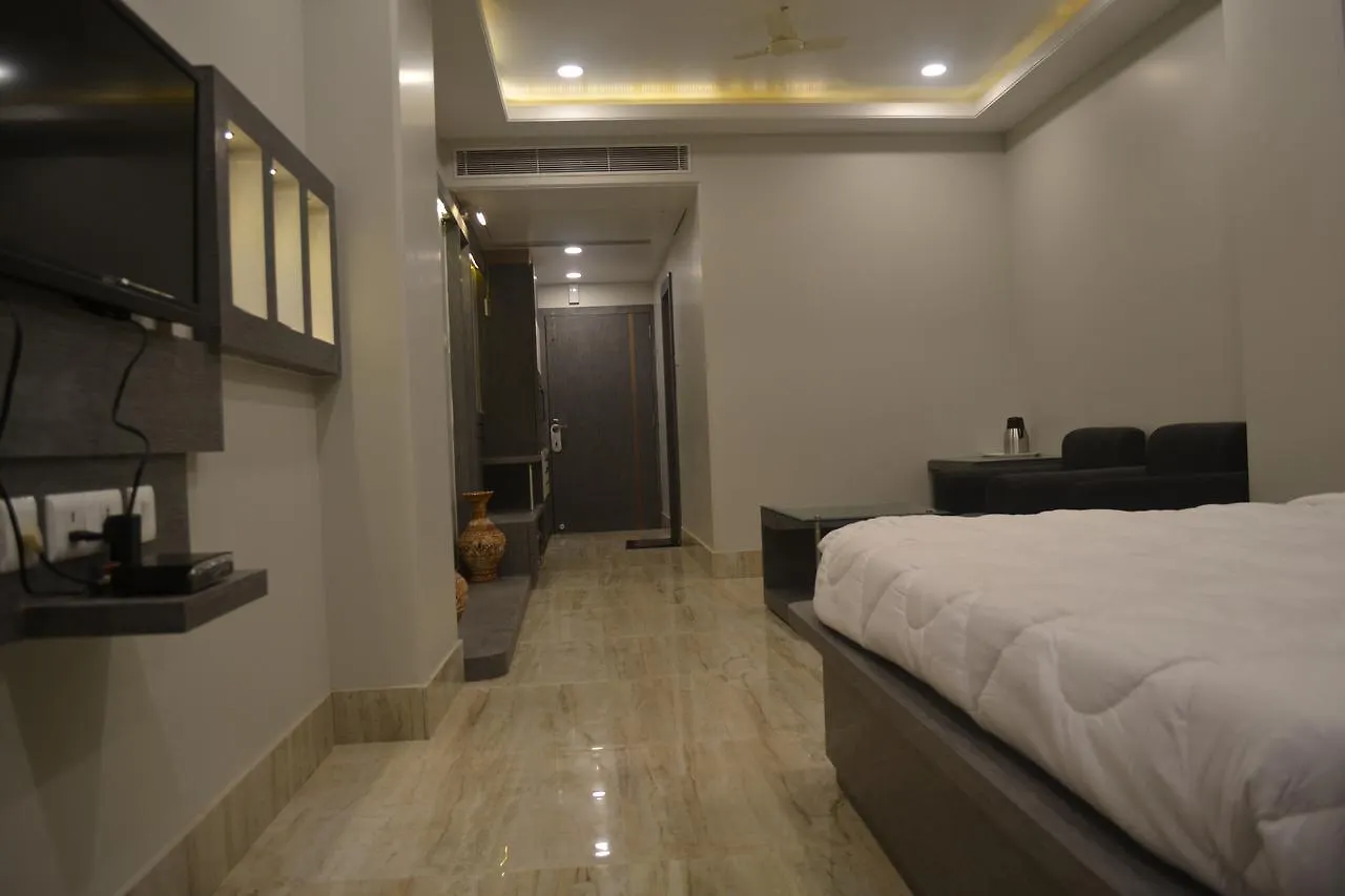Hotel Madhuvan Palace Varanasi